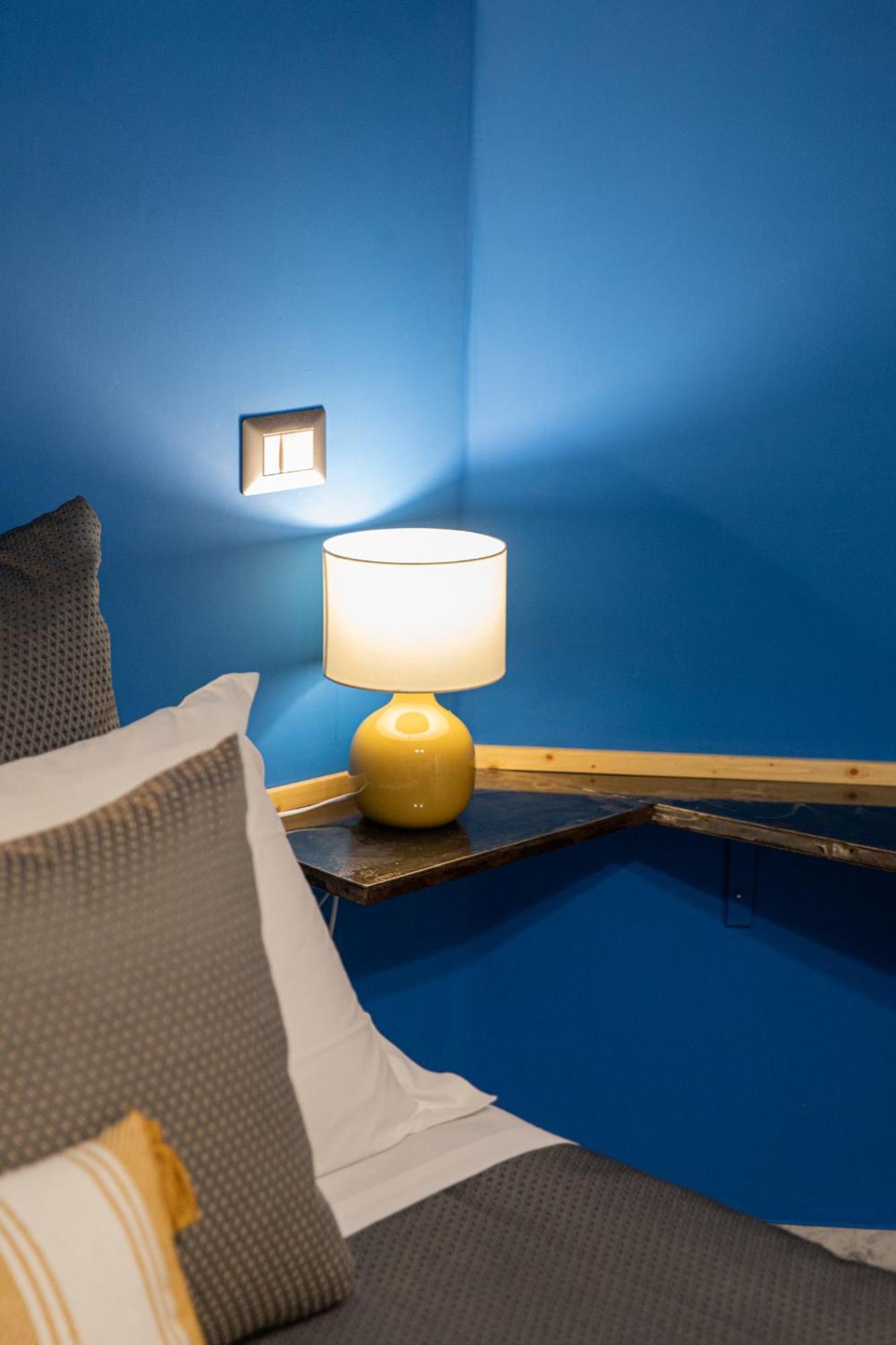 Miracolo Al Duomo Smart Accomodations Napoli Dış mekan fotoğraf